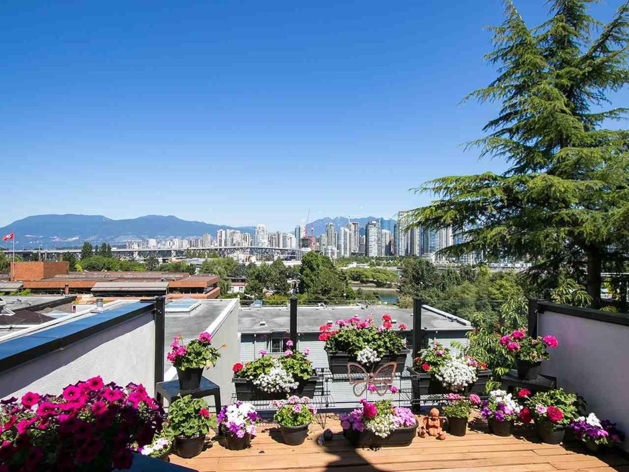 溫哥華Billion Dollar Views In A Beautiful Fairview Slopes Heritage House公寓 外观 照片